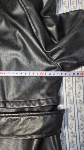 Trenca Polipiel Stradivarius Negra Talla S