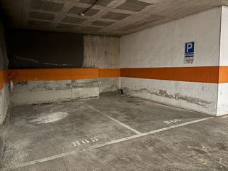 Garaje en alquiler en Centre en Ripollet