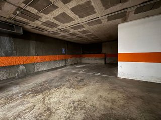 Garaje en alquiler en Centre en Ripollet