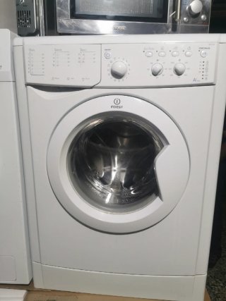 Lavadora Indesit 5 kg