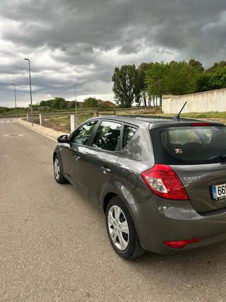 KIA Ceed 2010