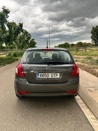 KIA Ceed 2010
