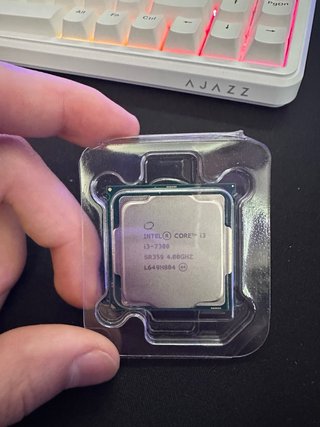 Processador Intel Core i3-7300 + Air Cooler
