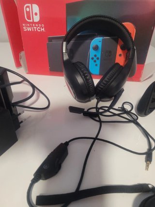 Nintendo Switch Blu/Rosso + Accessori