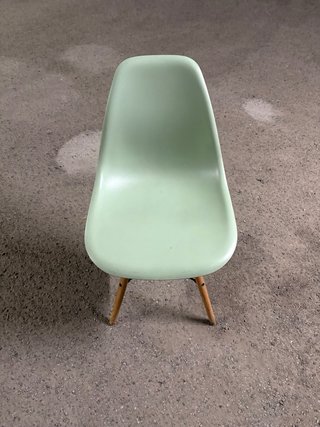 Sillas de diseño negro,blanco y verde agua