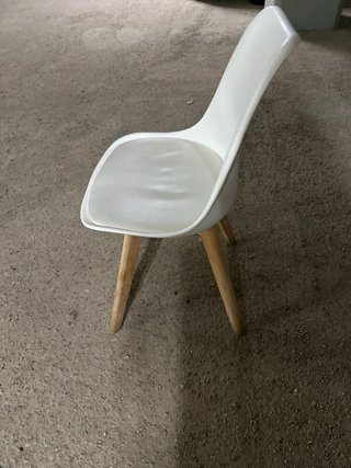 Sillas de diseño negro,blanco y verde agua