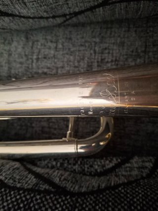 Trompeta Bach Stradivarius 43