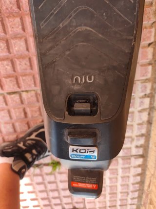 Patinete Eléctrico NIU KQi3 Sports