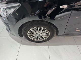 Kia Rio 1.0 T-GDi MHEV iMT Concept 74 kW (100 CV)