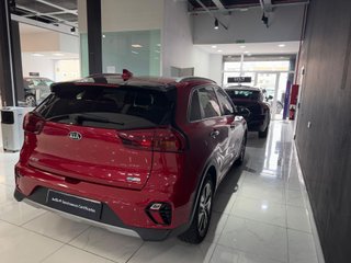 Kia Niro 1.6 GDi HEV Drive 104 kW (141 CV)