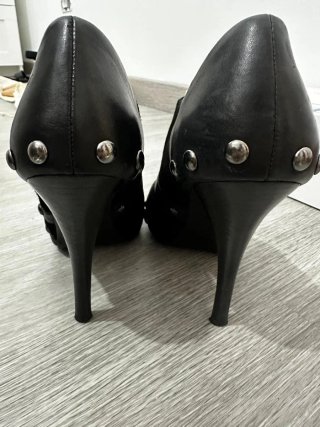 Botines de rejilla negros talla 38