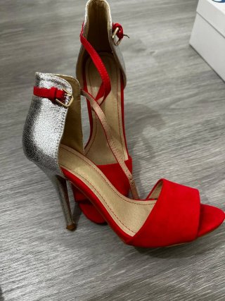 Botines de rejilla negros talla 38