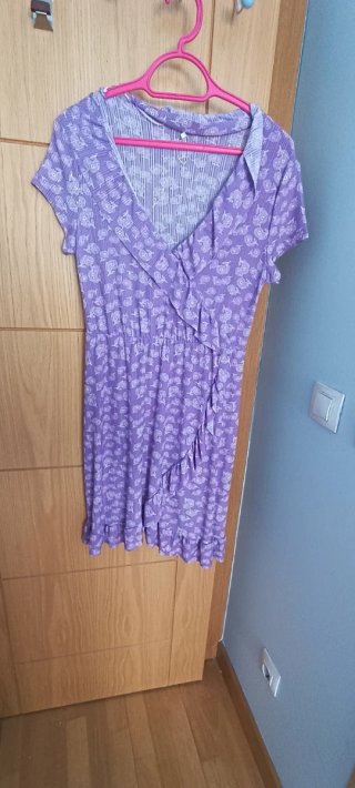 Vestido veraniego morado  Nuevo sin etiqueta