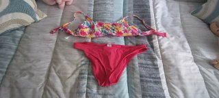 Bikini floral multicolor y braguita fucsia Talla L