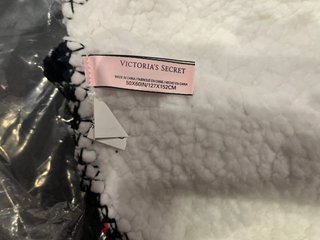 Manta polar Victoria's Secret