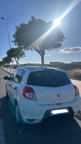 Renault clio Clio 1.5 DCI 2012
