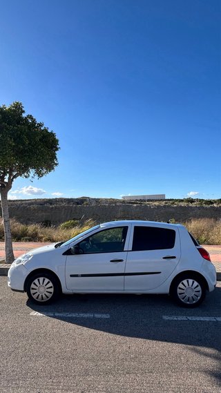 Renault clio Clio 1.5 DCI 2012