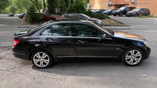 Mercedes-Benz C200 2011