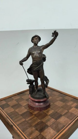 50 x 20 ancho. Figura de bronce artesanal