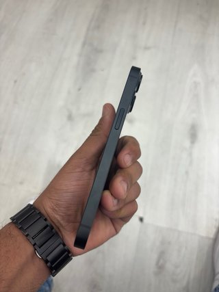 iPhone 14 Negro/Azul Marino