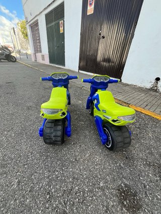 2 Motos de Juguete para Niños