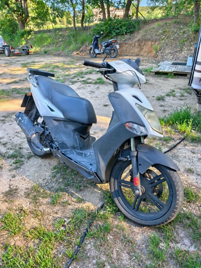 Kymco Agility 125 Scooter