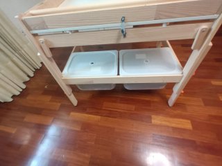 Mesa escritorio infantil IKEA Flisat con taburete