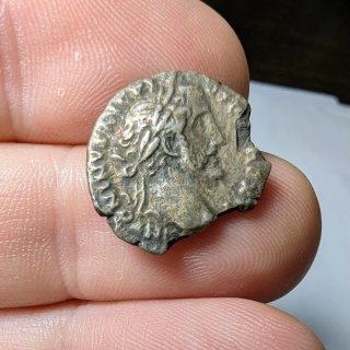 Denario Antonino Pío 152 d.C.