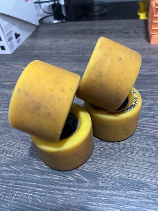Ruedas Longboard/Skate Cruiser Amarillas