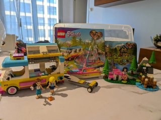 Lego Friends Caravana y Barca