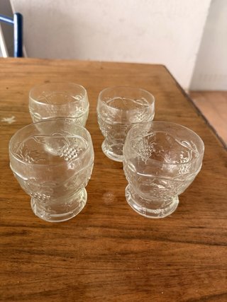 Juego 4 Vasos Vidrio Grabado Uvas