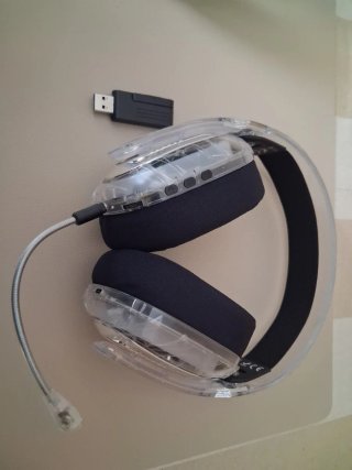 Auriculares Gaming Blancos y Negros