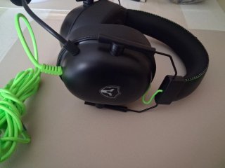 Auriculares Gaming Blancos y Negros
