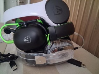 Auriculares Gaming Blancos y Negros