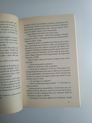 La tierra larga libro de Terry Pratchett