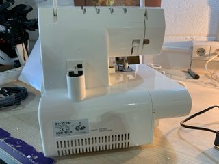 Remalladora Singer S010L Overlock