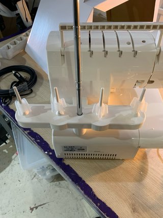Remalladora Singer S010L Overlock