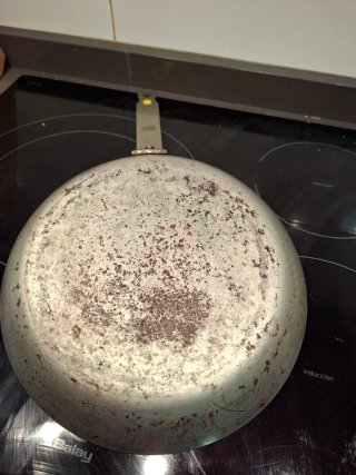 Sartén profesional De Buyer Mineral B de 24 cm.