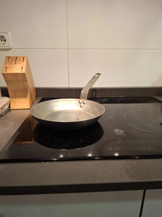 Sartén profesional De Buyer Mineral B de 24 cm.