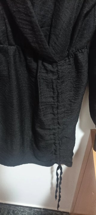 Vestido cruzado negro
