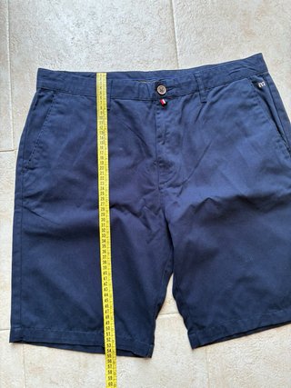 Pantalón corto hombre azul