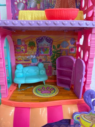 Casa Enchantimals con accesorios