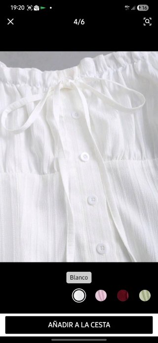 Blusa blanca manga larga con volantes