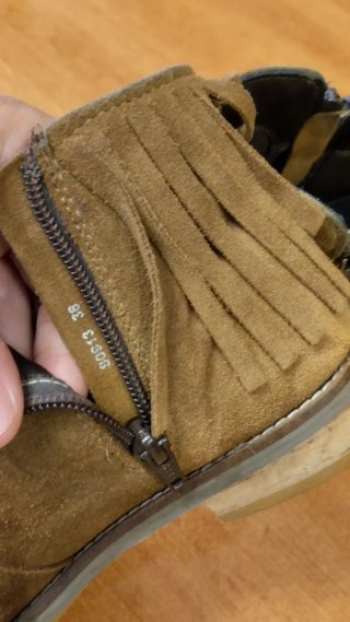 Botines ante flecos estilo Boho