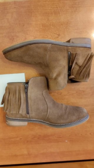 Botines ante flecos estilo Boho
