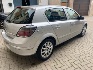 Opel Astra  1.7cdti