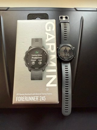 Garmin Forerunner 245  Precio negociable