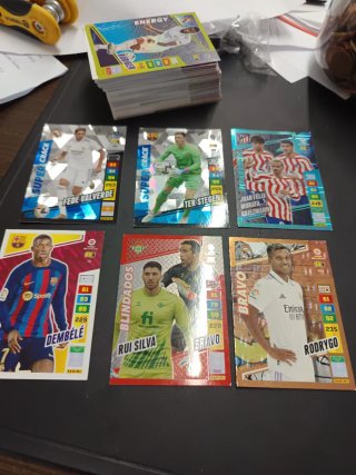 100 cromos LaLiga 22-23