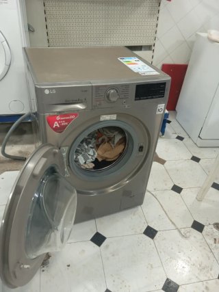 Lavatrice LG Direct Drive 8 kg