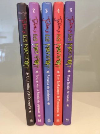 5 Libros de Julia y los Mortimort de Raquel Díaz